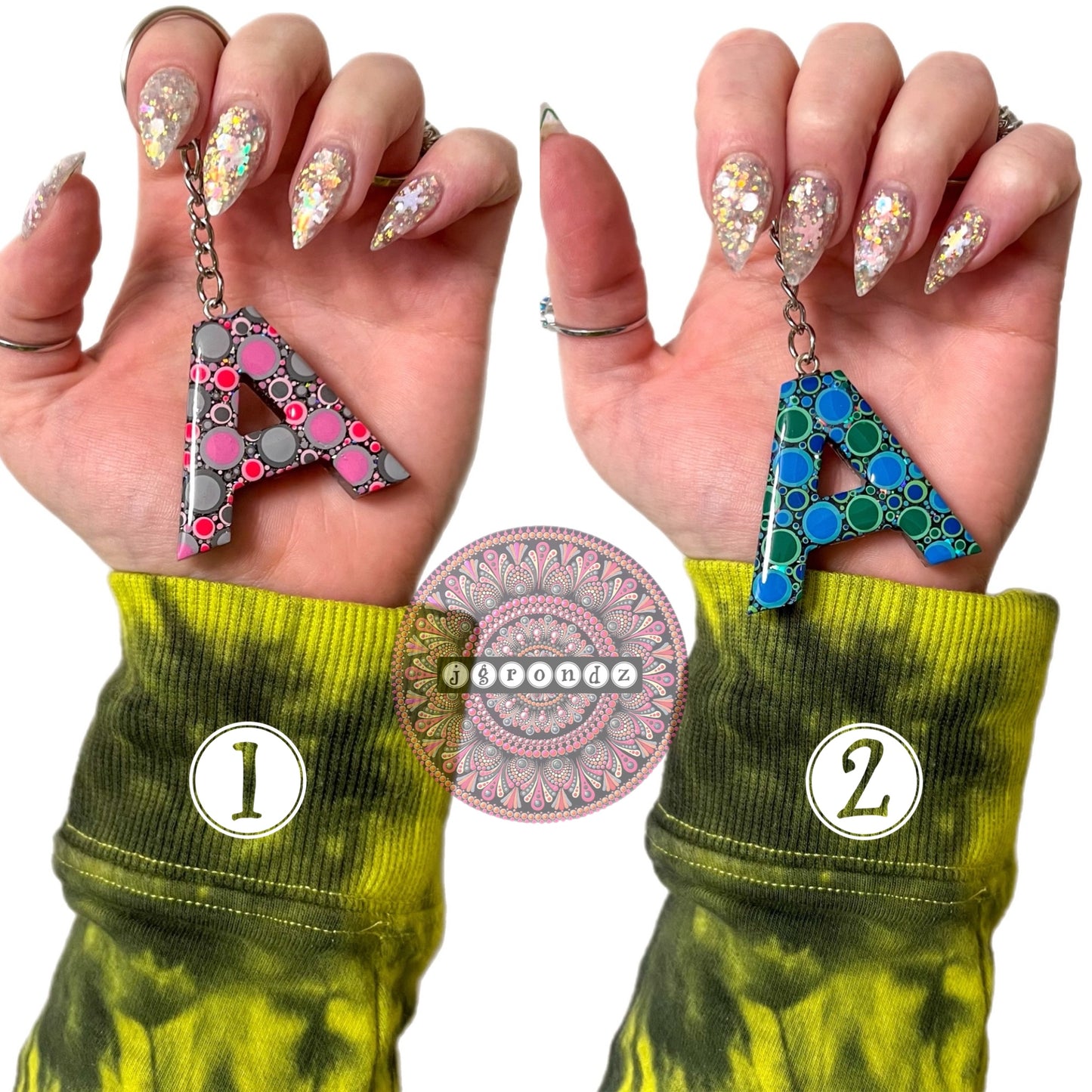 DOT ART KEYCHAIN "A"