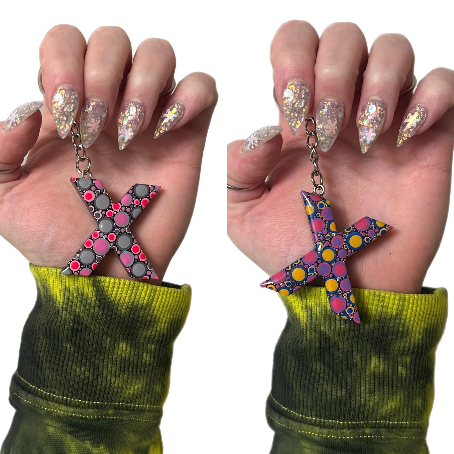 DOT ART KEYCHAIN "X"