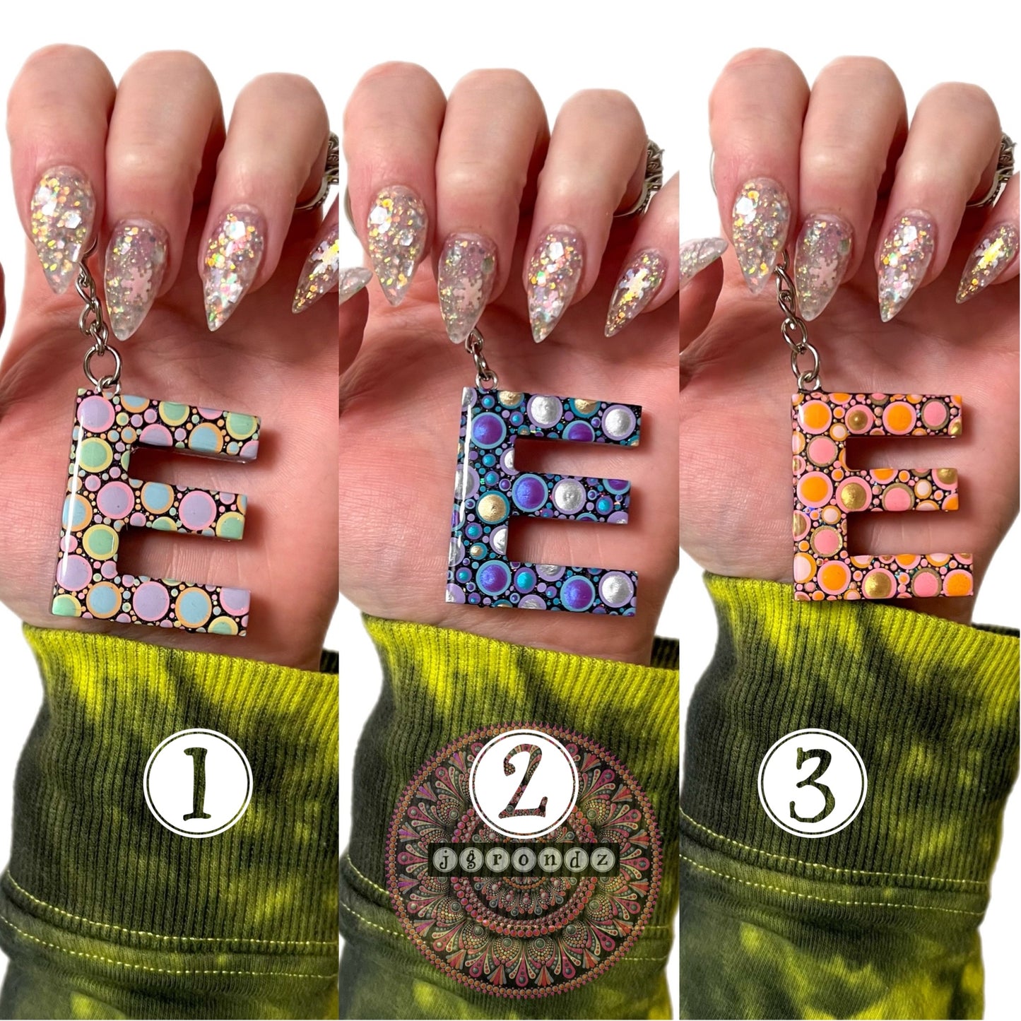 DOT ART KEYCHAIN "E"