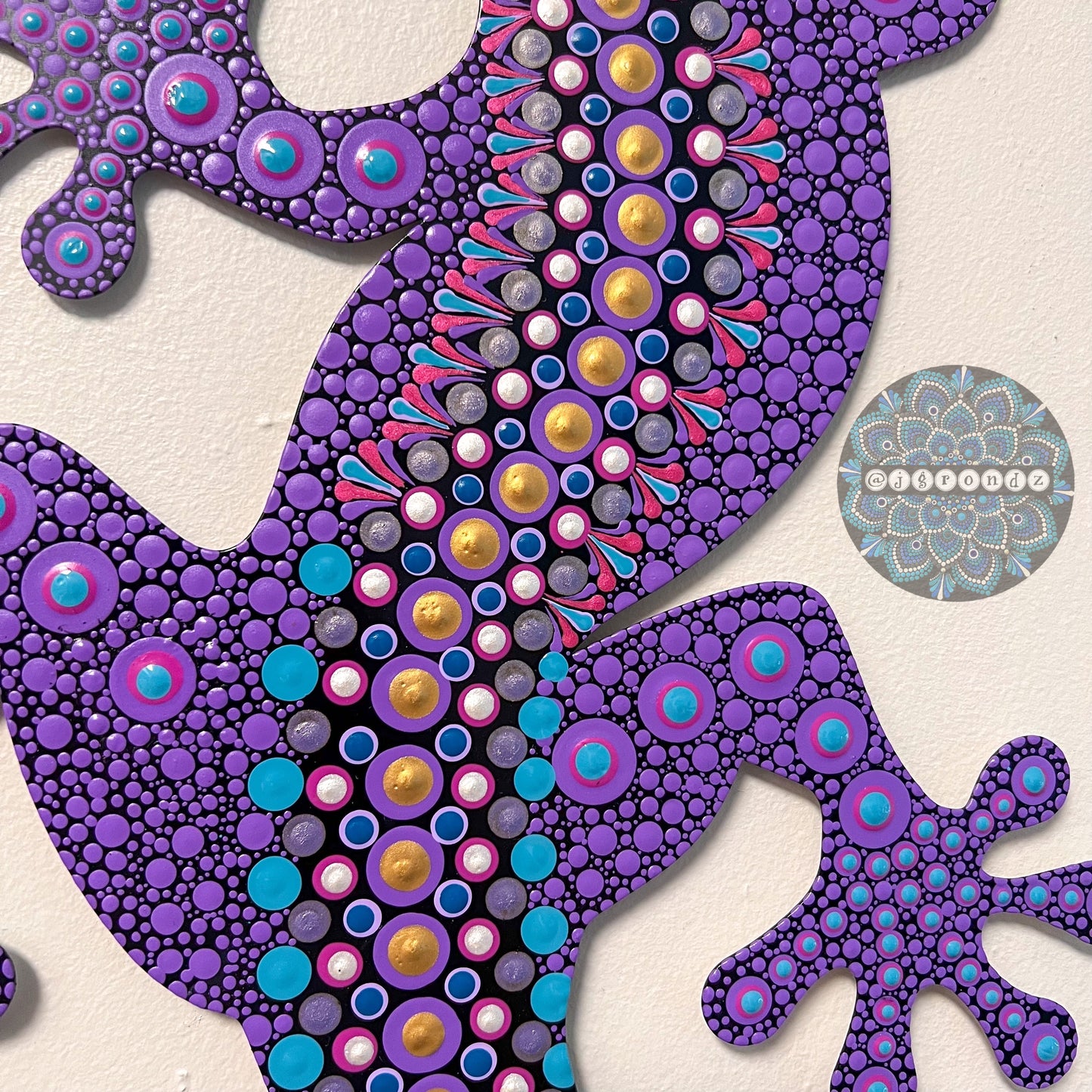 Jumbo Metal Dot Art Gecko