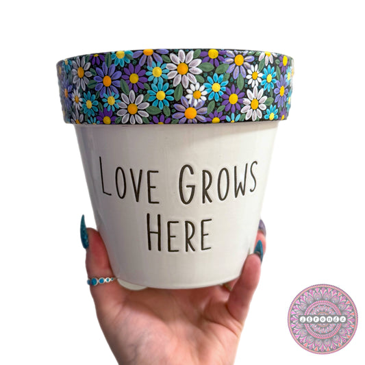 6” “Love Grows Here” Flower Border Pot