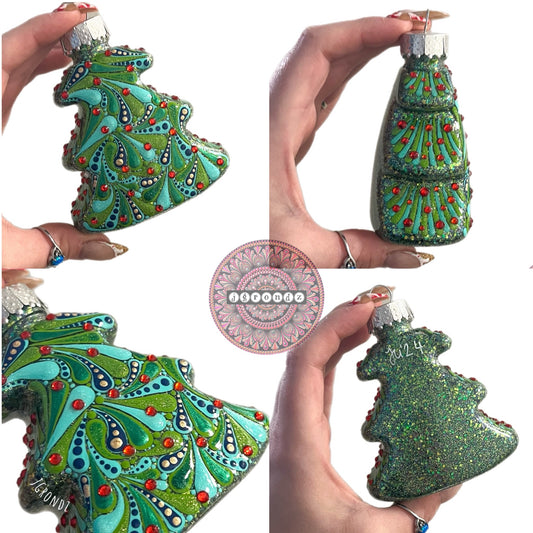 4” Christmas Tree Glitter Ornament