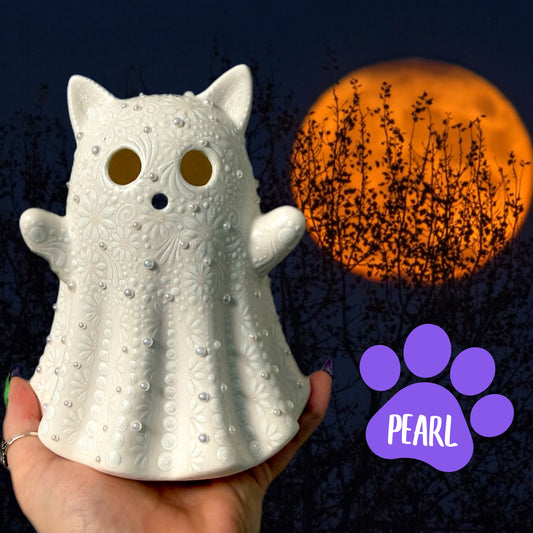 Pearl the Light Up Ghost Kitty