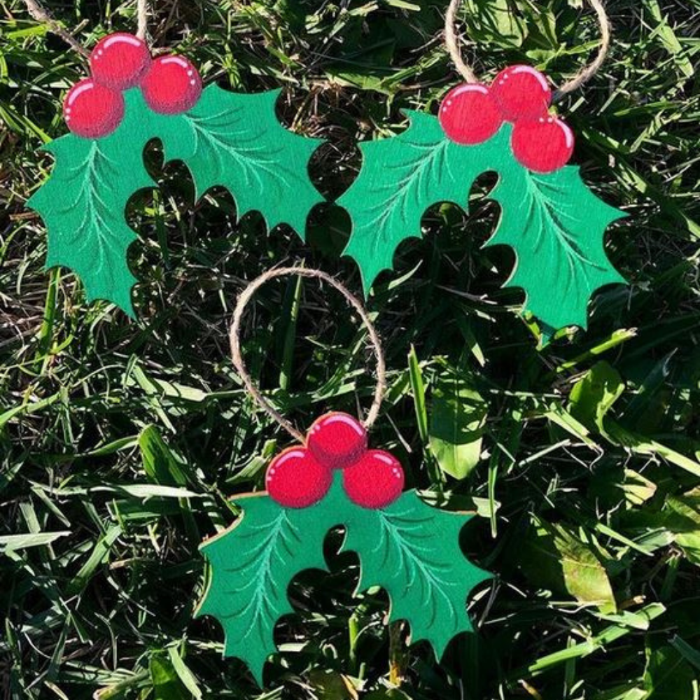 Unfinished Wood Christmas Holly Shape - Craft - up to 46" DIY