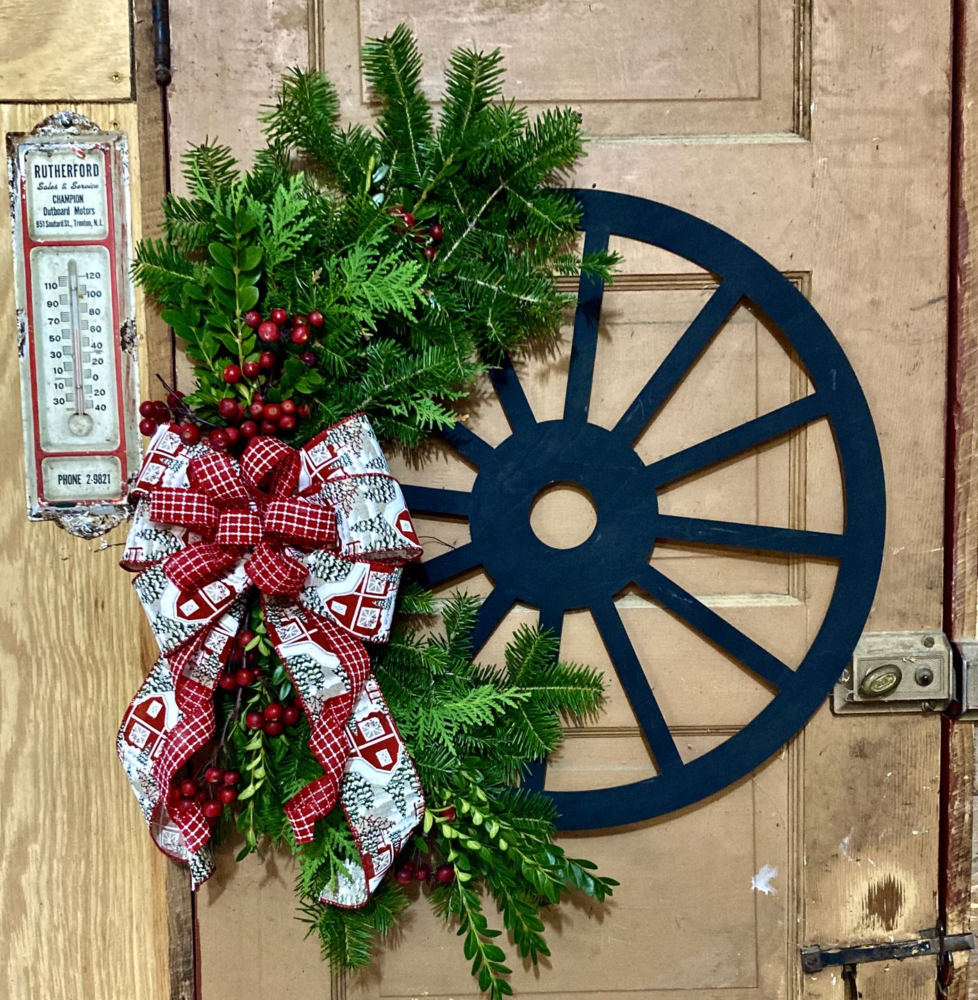 Unfinished Wood Wagon Wheel Shape | Rustic Farmhouse | DIY Craft Cutout | Up to 24"