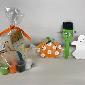 Unfinished Wood Ghost Shape - Halloween - Craft - up to 46" DIY