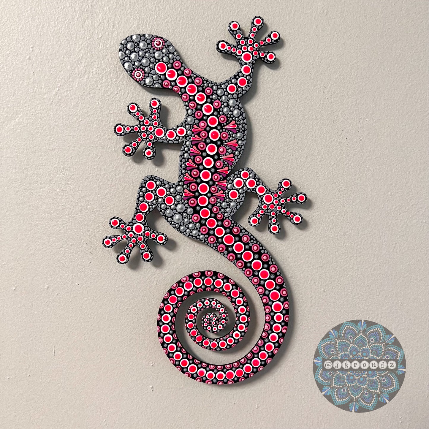 Steel Dot Art Gecko