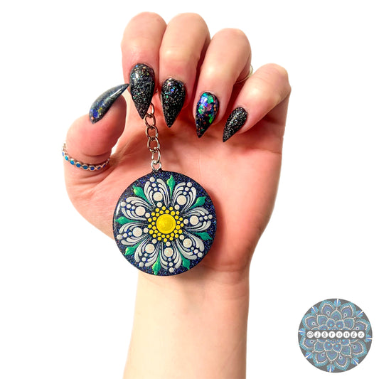 Daisy Mandala Dot Painted Round Keychain